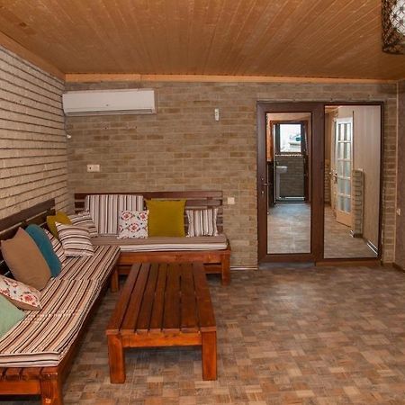Hotel Phaliashvili Batumi Ngoại thất bức ảnh
