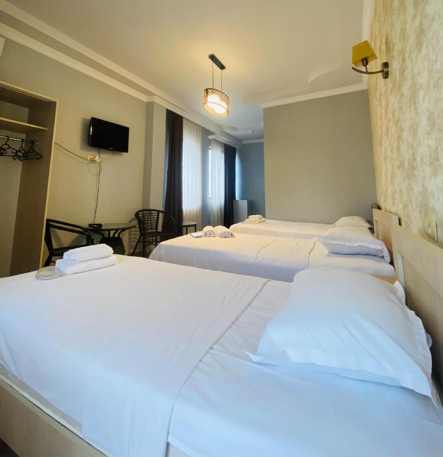 Hotel Phaliashvili Batumi Ngoại thất bức ảnh