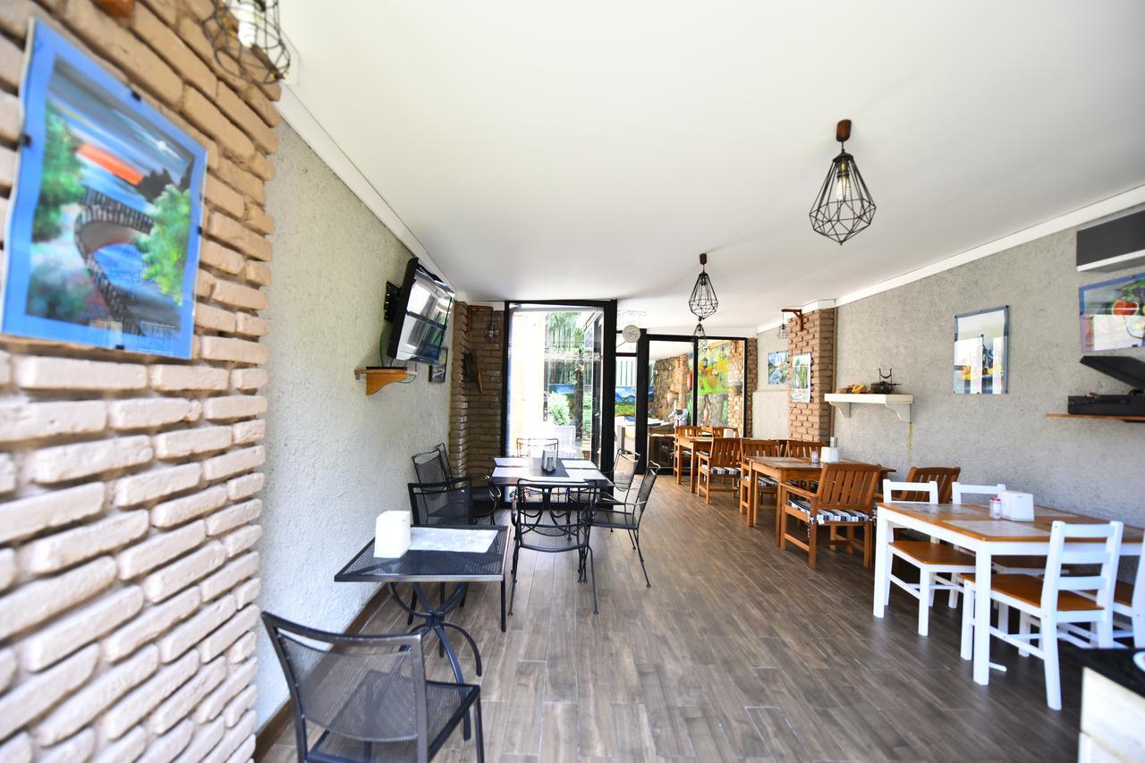 Hotel Phaliashvili Batumi Ngoại thất bức ảnh