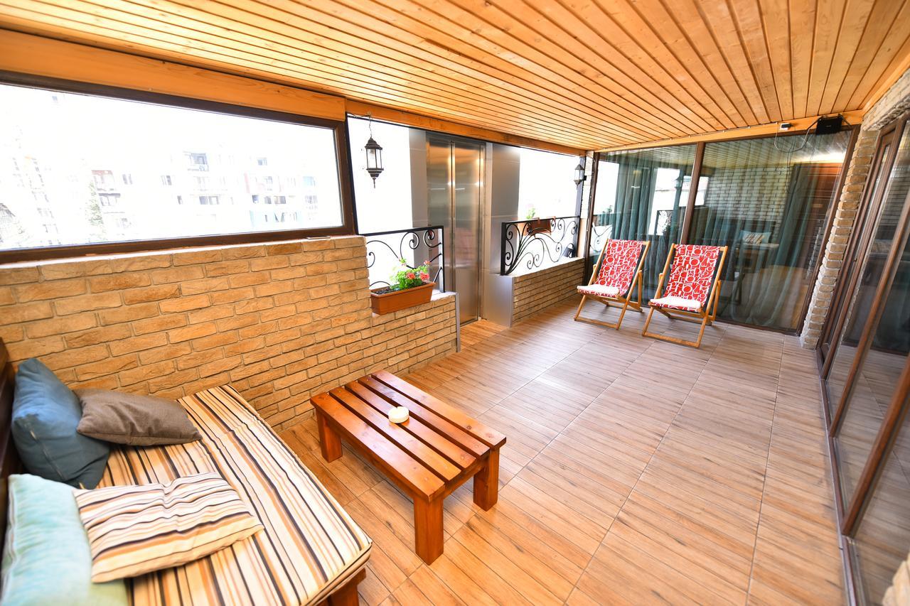 Hotel Phaliashvili Batumi Ngoại thất bức ảnh